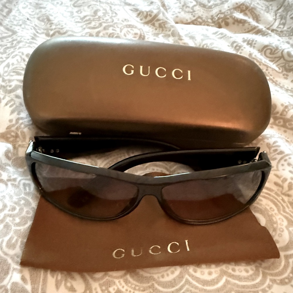 Authentic Gucci Horsebit sunglasses